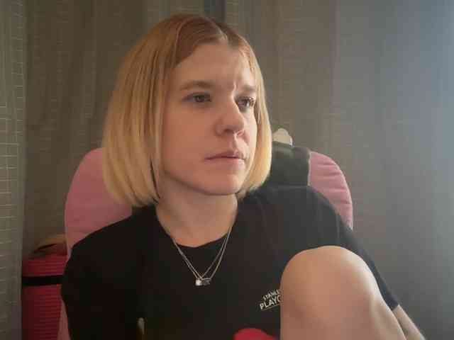 AmericnBarbie webcam