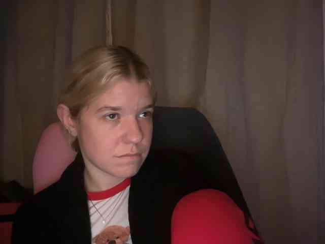 AmericnBarbie webcam