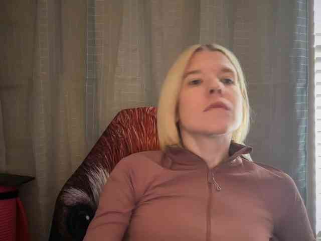 AmericnBarbie webcam