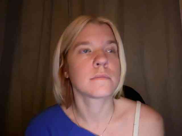 AmericnBarbie webcam