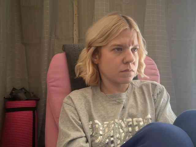 AmericnBarbie webcam