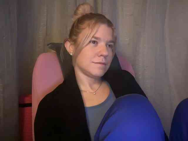 AmericnBarbie webcam