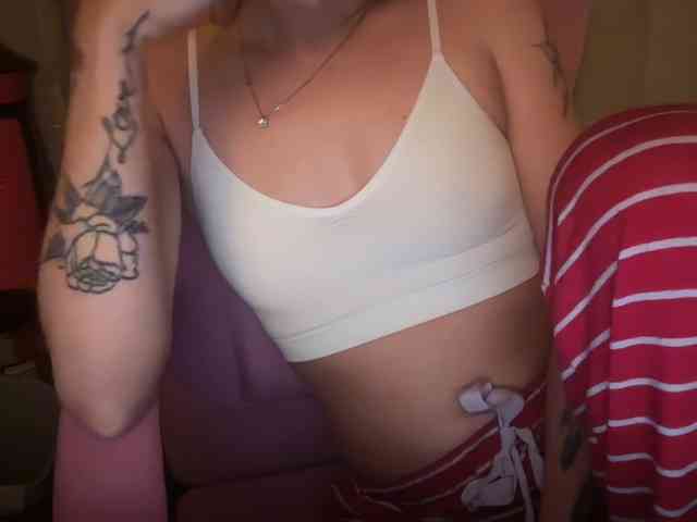 AmericnBarbie webcam