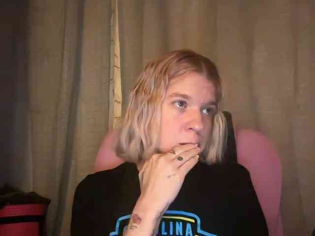 AmericnBarbie webcam