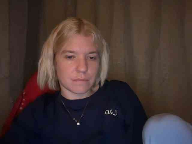 AmericnBarbie webcam