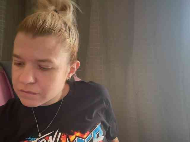 AmericnBarbie webcam