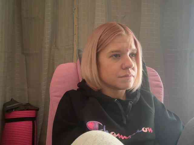 AmericnBarbie webcam