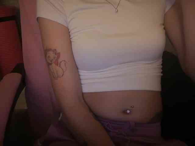 AmericnBarbie webcam