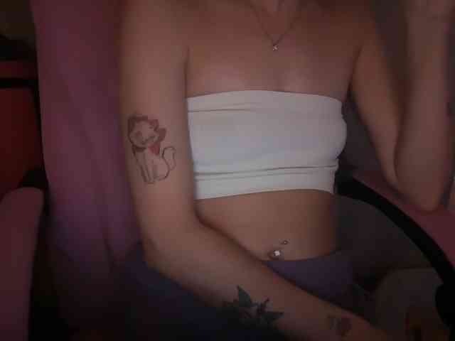 AmericnBarbie webcam