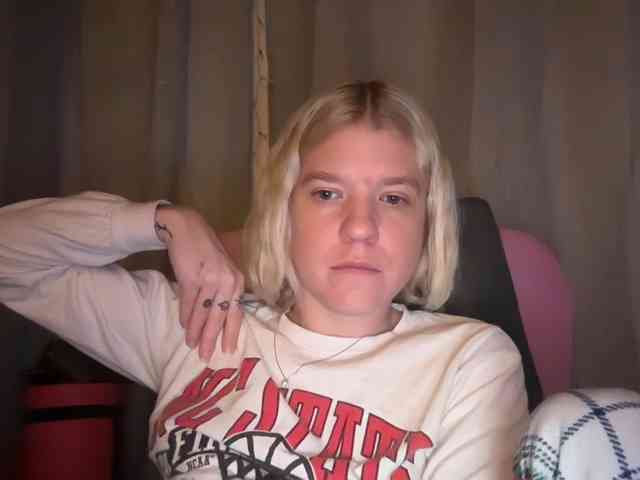 AmericnBarbie webcam