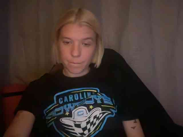 AmericnBarbie webcam