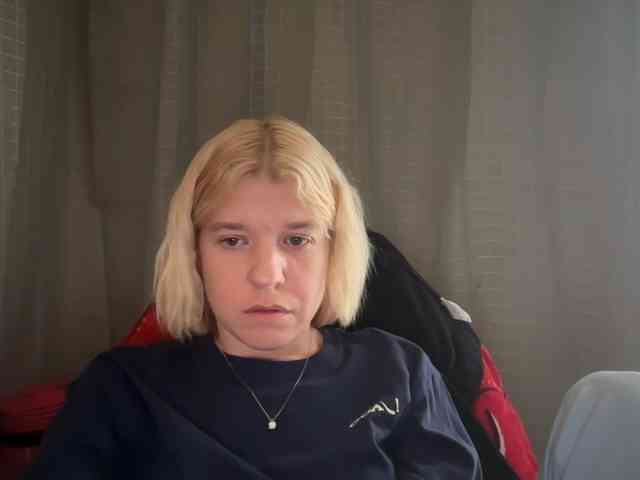 AmericnBarbie webcam