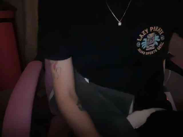 AmericnBarbie webcam