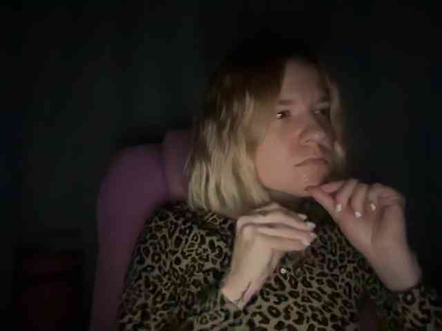 AmericnBarbie webcam