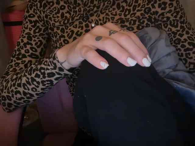 AmericnBarbie webcam