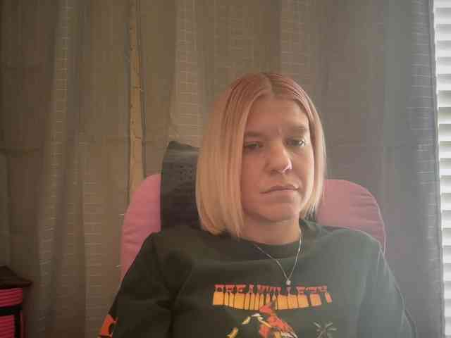 AmericnBarbie webcam