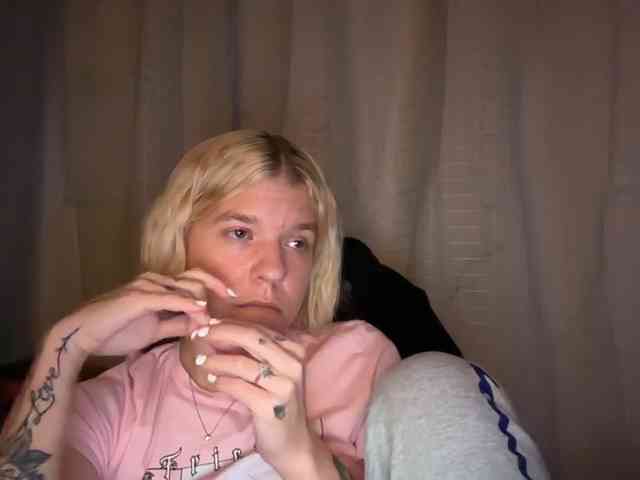 AmericnBarbie webcam