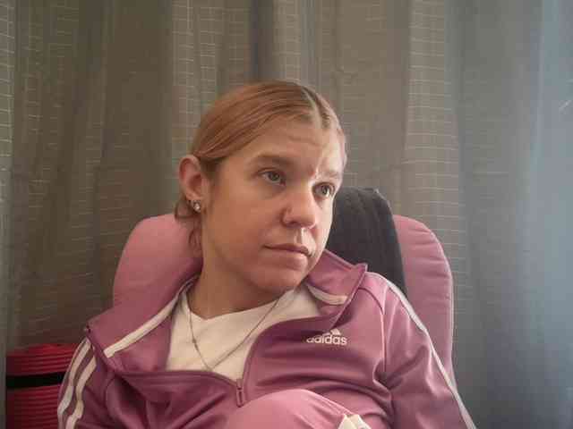 AmericnBarbie webcam