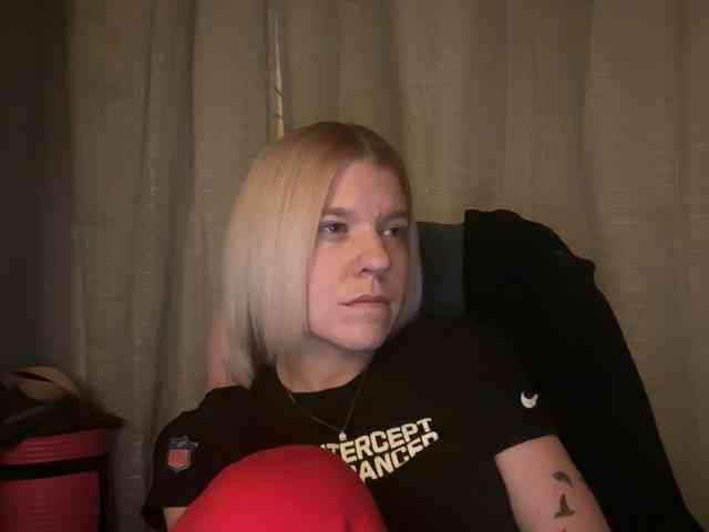 AmericnBarbie webcam