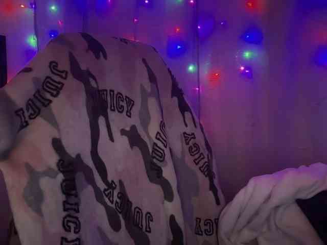 AmericnBarbie webcam