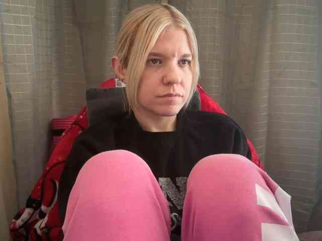 AmericnBarbie webcam