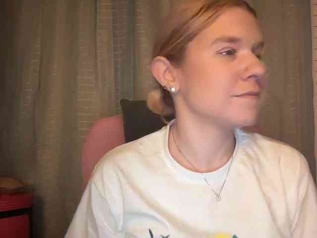 AmericnBarbie webcam