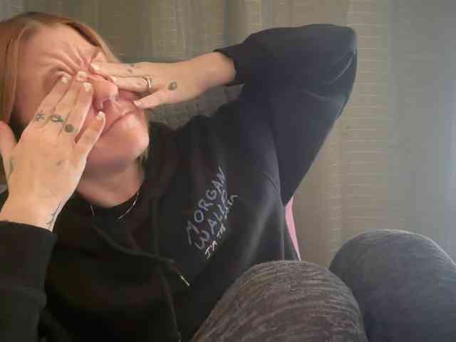 AmericnBarbie webcam