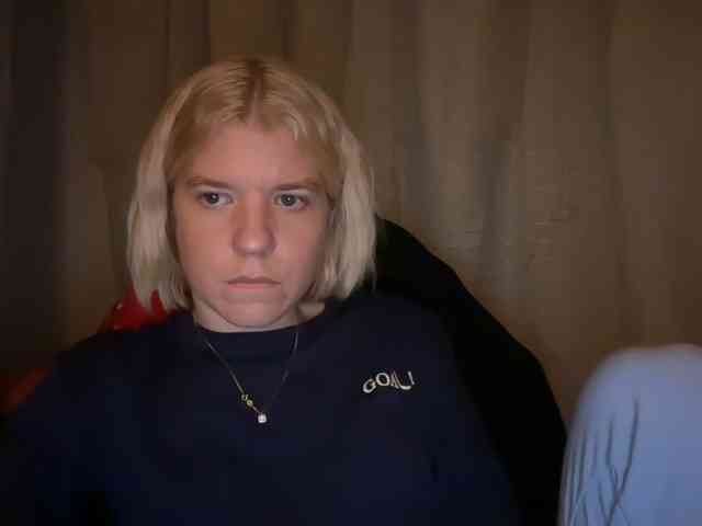 AmericnBarbie webcam