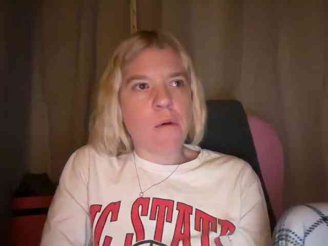 AmericnBarbie webcam