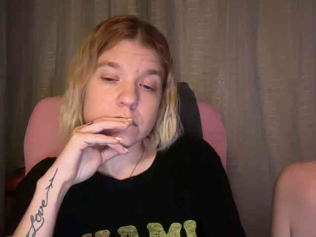 AmericnBarbie webcam