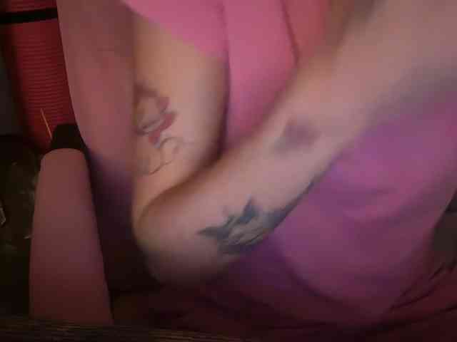 AmericnBarbie webcam