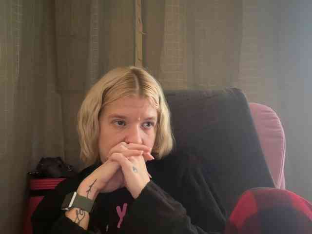 AmericnBarbie webcam