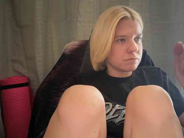 AmericnBarbie webcam