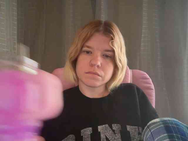 AmericnBarbie webcam