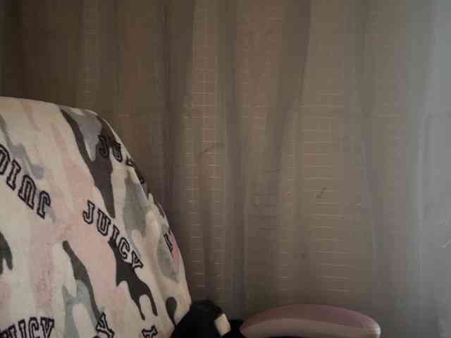 AmericnBarbie webcam
