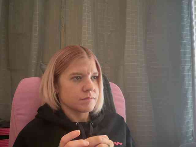 AmericnBarbie webcam