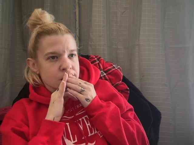 AmericnBarbie webcam