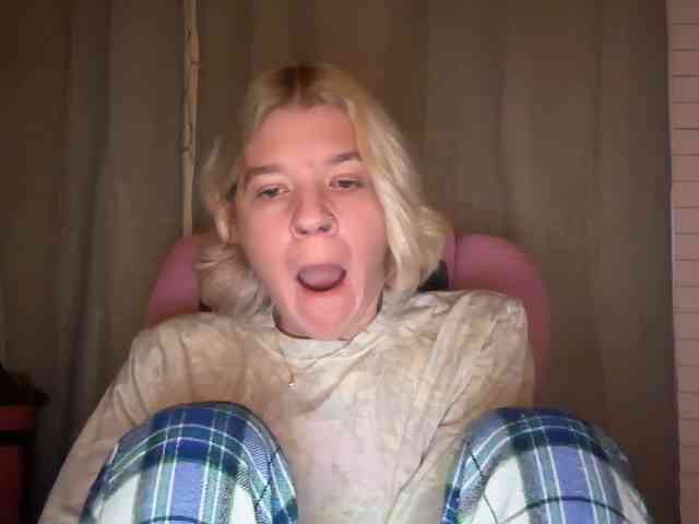 AmericnBarbie webcam