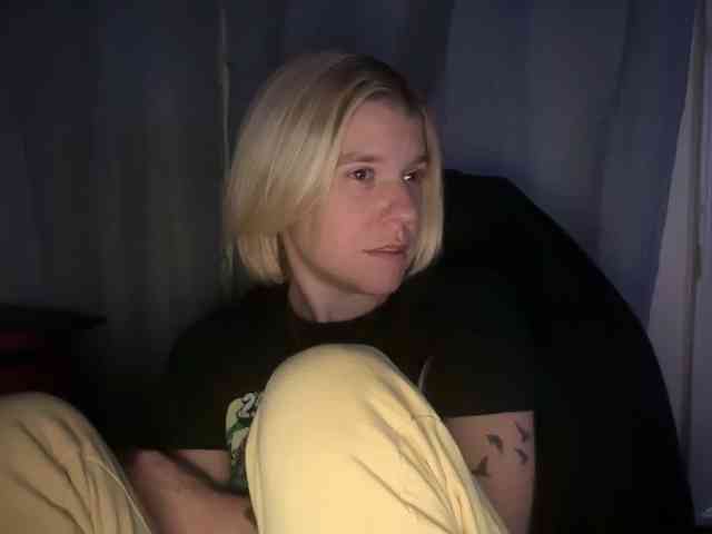 AmericnBarbie webcam