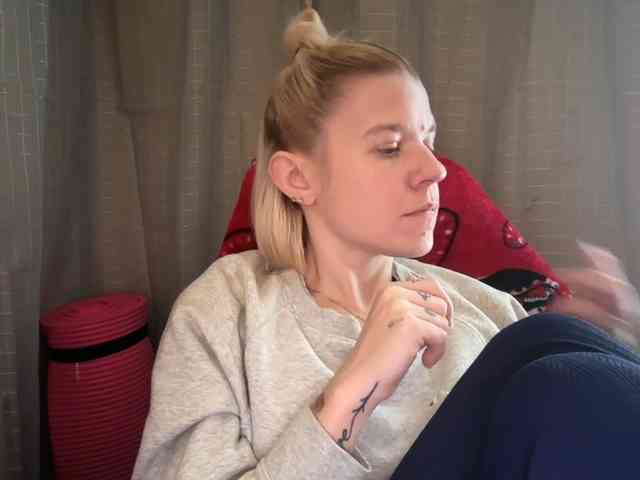 AmericnBarbie webcam