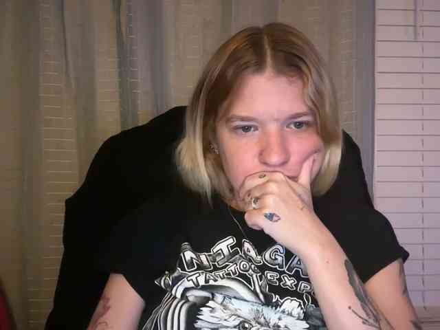 AmericnBarbie webcam