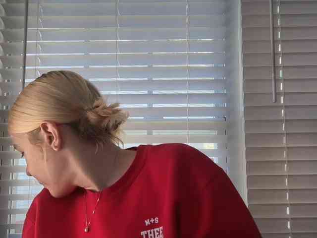 AmericnBarbie webcam