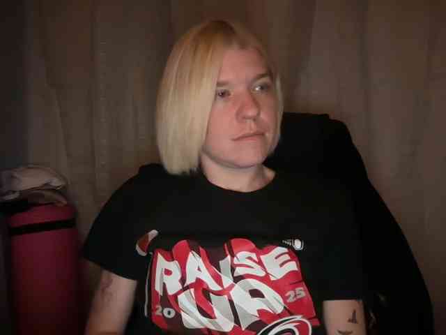 AmericnBarbie webcam