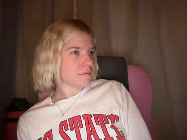 AmericnBarbie webcam