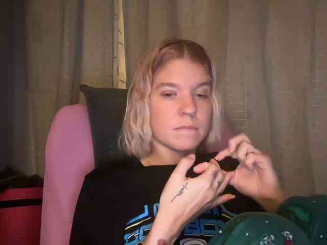 AmericnBarbie webcam