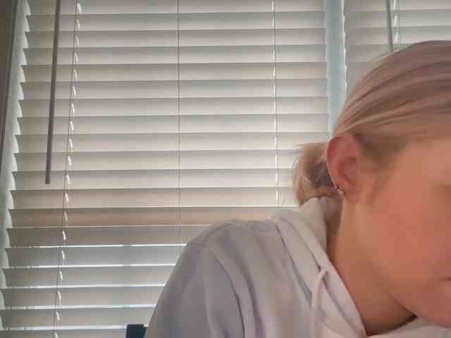 AmericnBarbie webcam