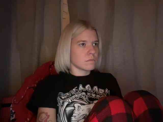 AmericnBarbie webcam