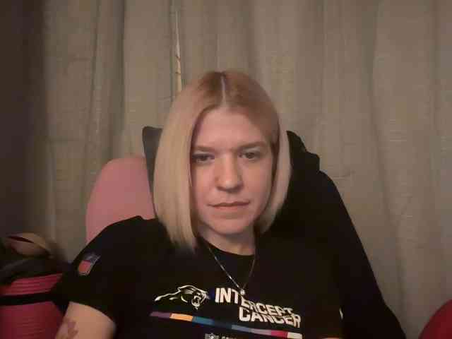 AmericnBarbie webcam