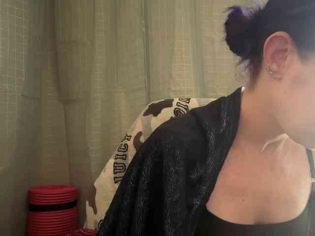 mermaidlexi Live Webcam on BongaCams