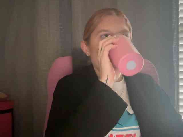 AmericnBarbie webcam